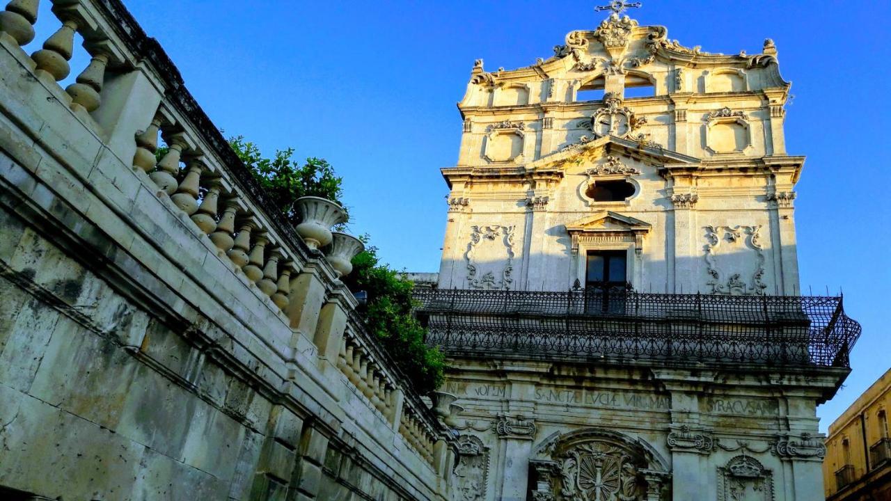 Elegante Appartamento In Palazzo Storico Ortigia Syracuse Exterior foto