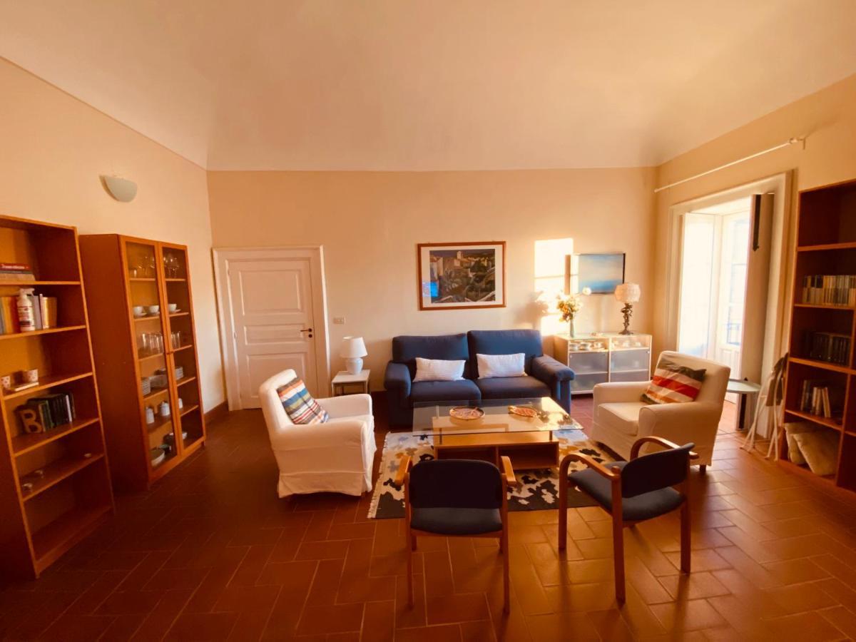 Elegante Appartamento In Palazzo Storico Ortigia Syracuse Exterior foto