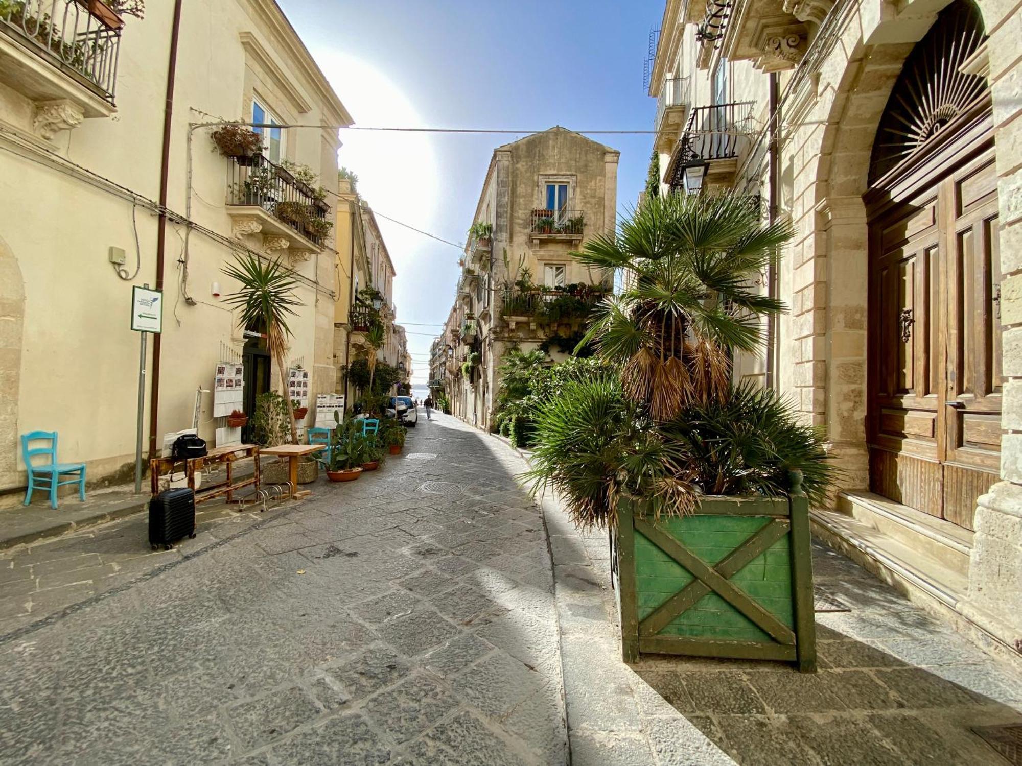 Elegante Appartamento In Palazzo Storico Ortigia Syracuse Exterior foto