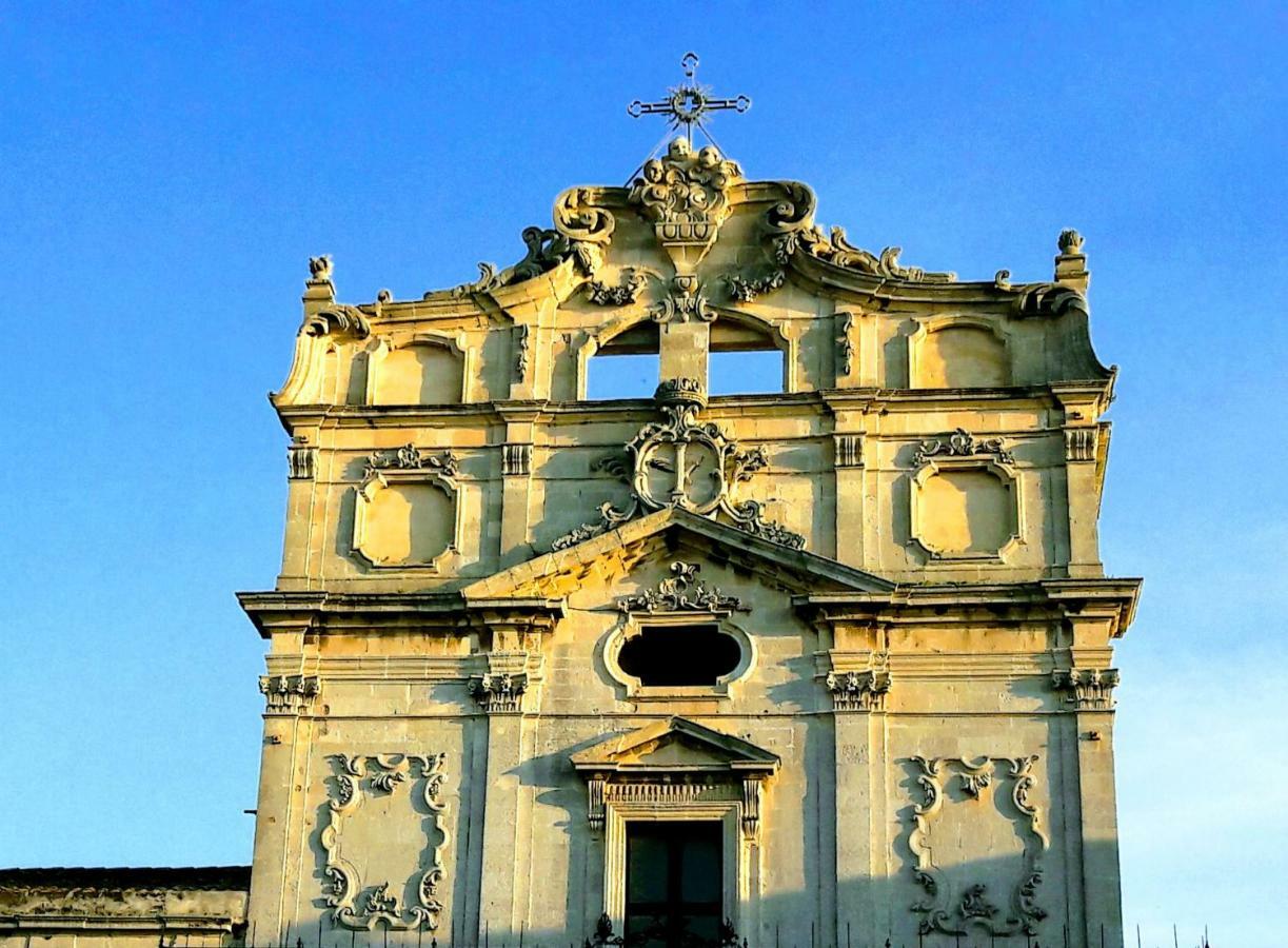 Elegante Appartamento In Palazzo Storico Ortigia Syracuse Exterior foto